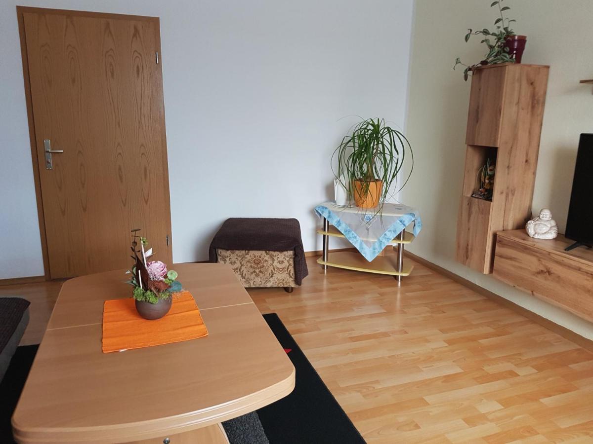 Ferienwohnung Am Viaduktweg Familie Roman Langenleuba-Niederhain Exterior foto